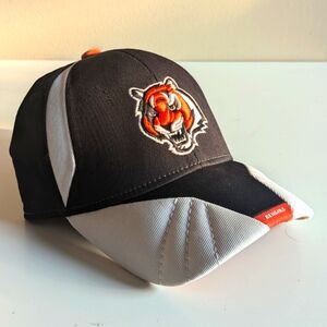 #37 - Cincinnati Bengals Authentic Reebok NFL Hat